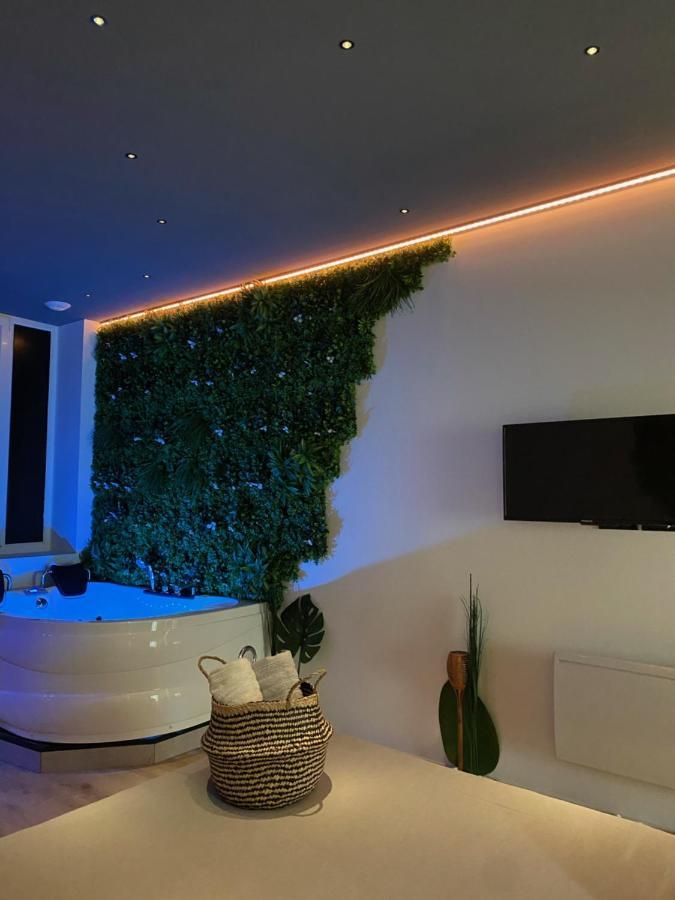 Sweet Love Exotique By Locations_Lepuyenvelay Brives-Charensac Eksteriør billede