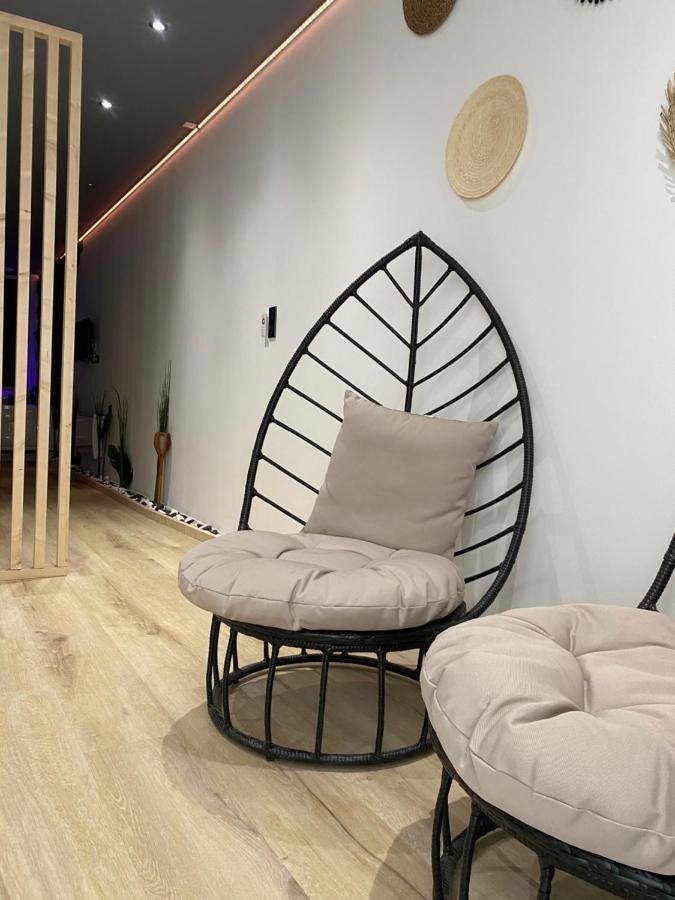 Sweet Love Exotique By Locations_Lepuyenvelay Brives-Charensac Eksteriør billede