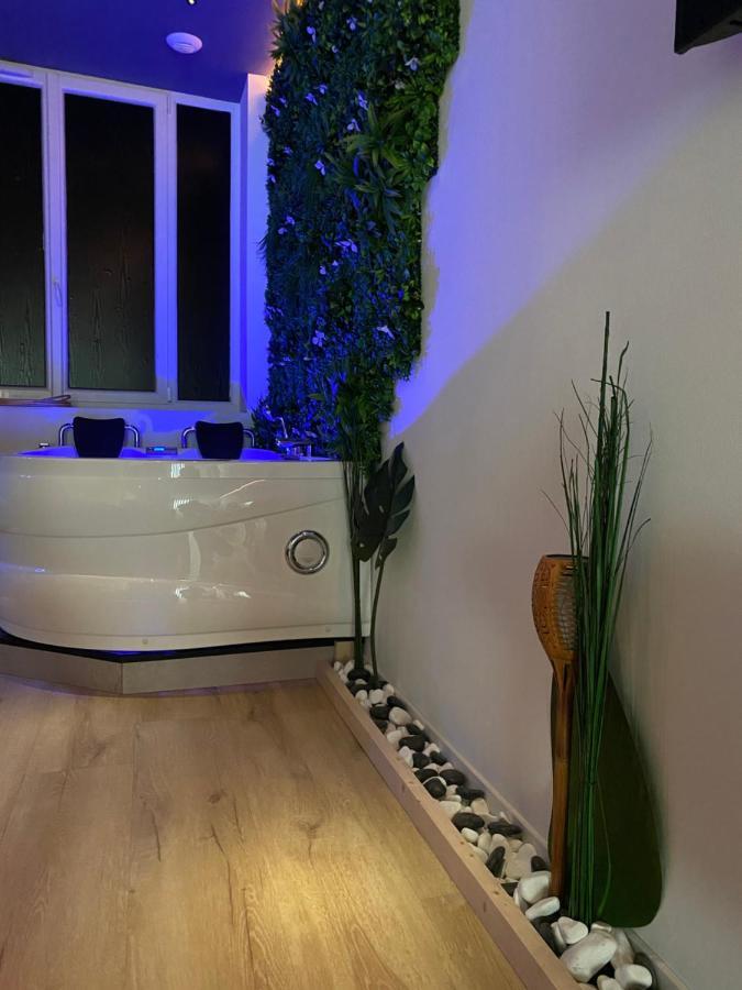 Sweet Love Exotique By Locations_Lepuyenvelay Brives-Charensac Eksteriør billede